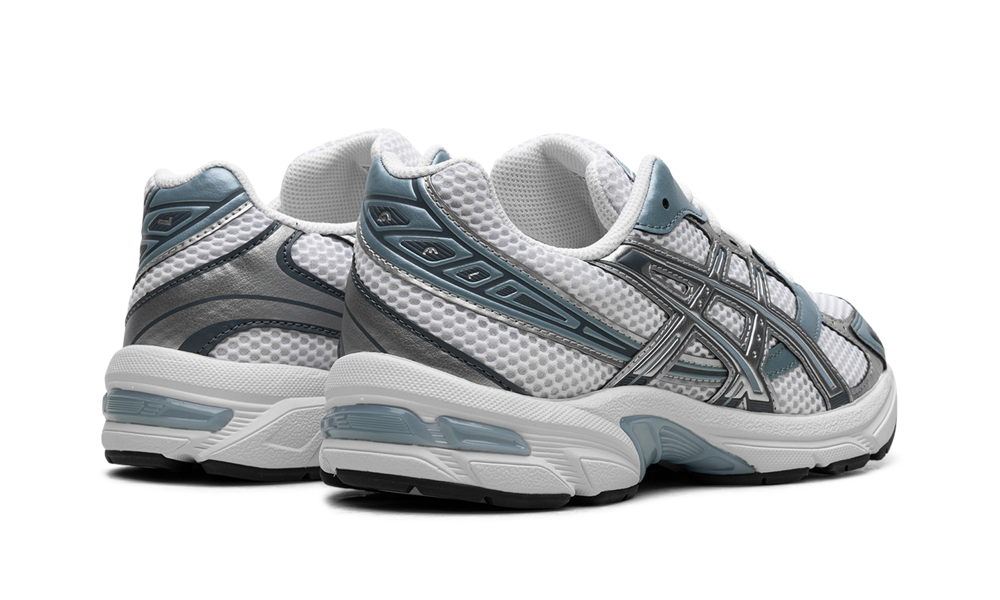ASICS Gel-1130 | White Shark Skin | 1 + 1 Gratis